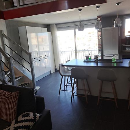 Port Brescou, T3 En Duplex Climatise, Superbe Vue Sur Le Port Apartment Agde Exterior photo
