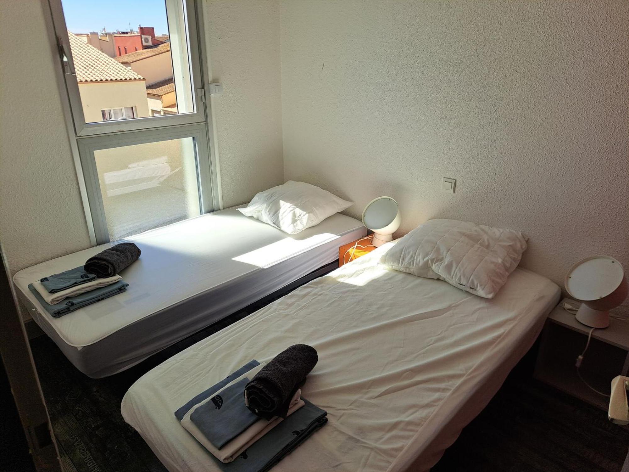 Port Brescou, T3 En Duplex Climatise, Superbe Vue Sur Le Port Apartment Agde Exterior photo